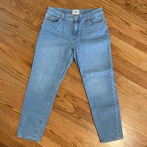 BDG Blue Denim Jeans size 30